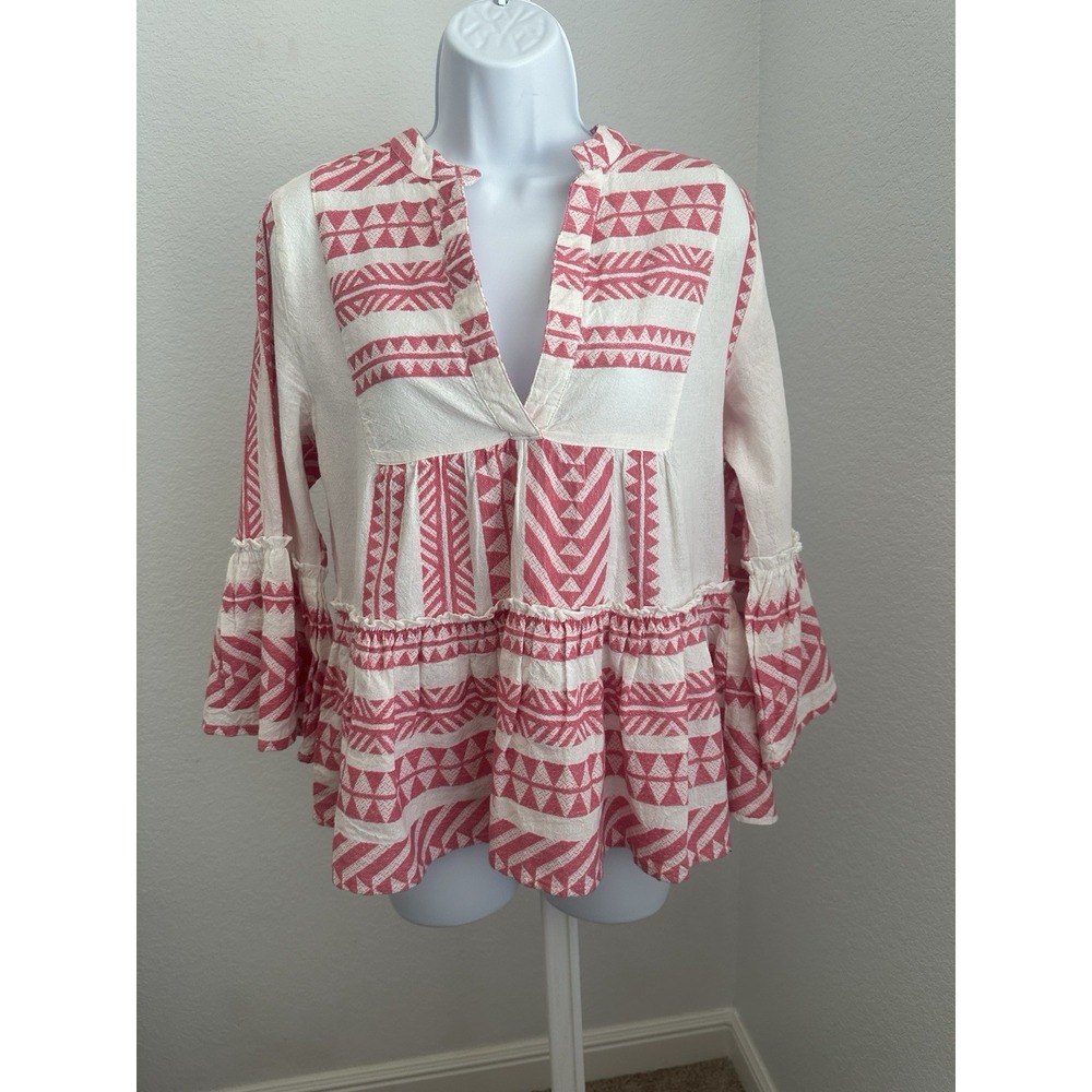 NWT! Women's Jun & Ivy, Pink White Textured Top, Ruffled Accents Sz: L